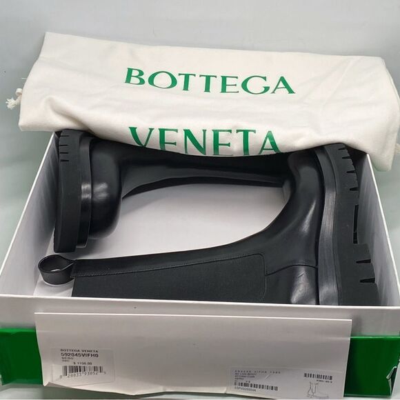 Bottega Veneta Lug Sole Leather Chelsea Boots size 38.5 - Picture 14 of 16